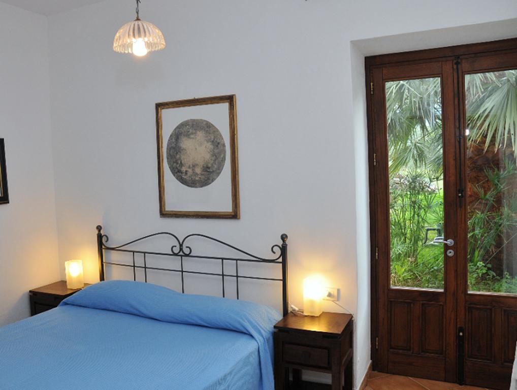 La Manna Di Zabbra Guest House Pollina Room photo